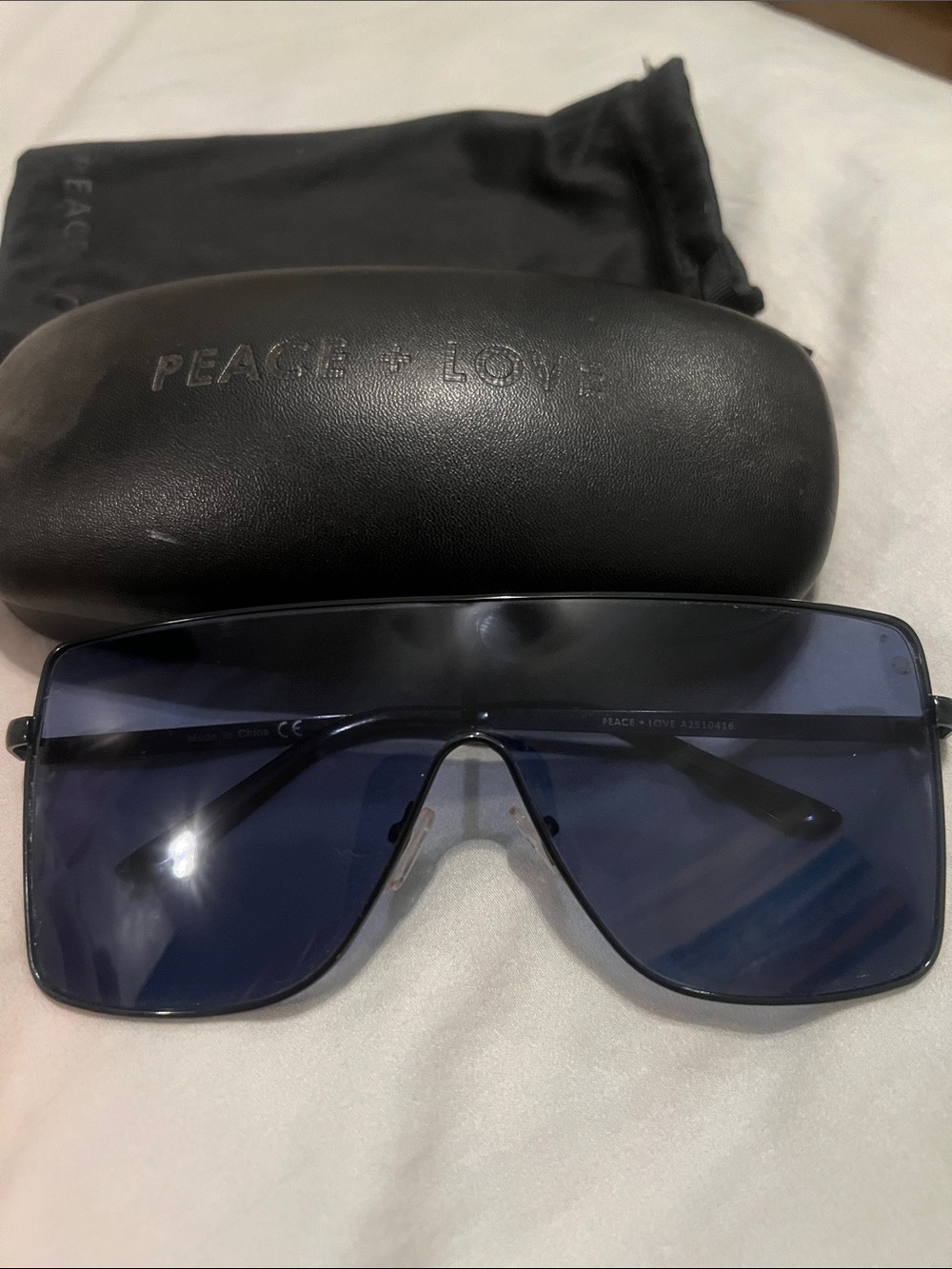 Oversized Y2K Shield sunglasses